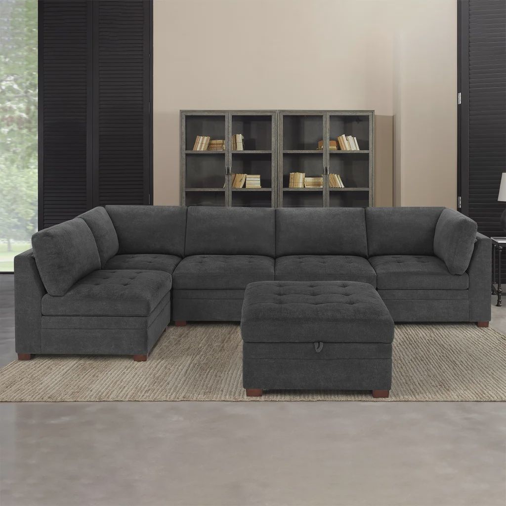 Thomasville Tisdale Fabric Sectional with Storage Ottoman Item 1644987