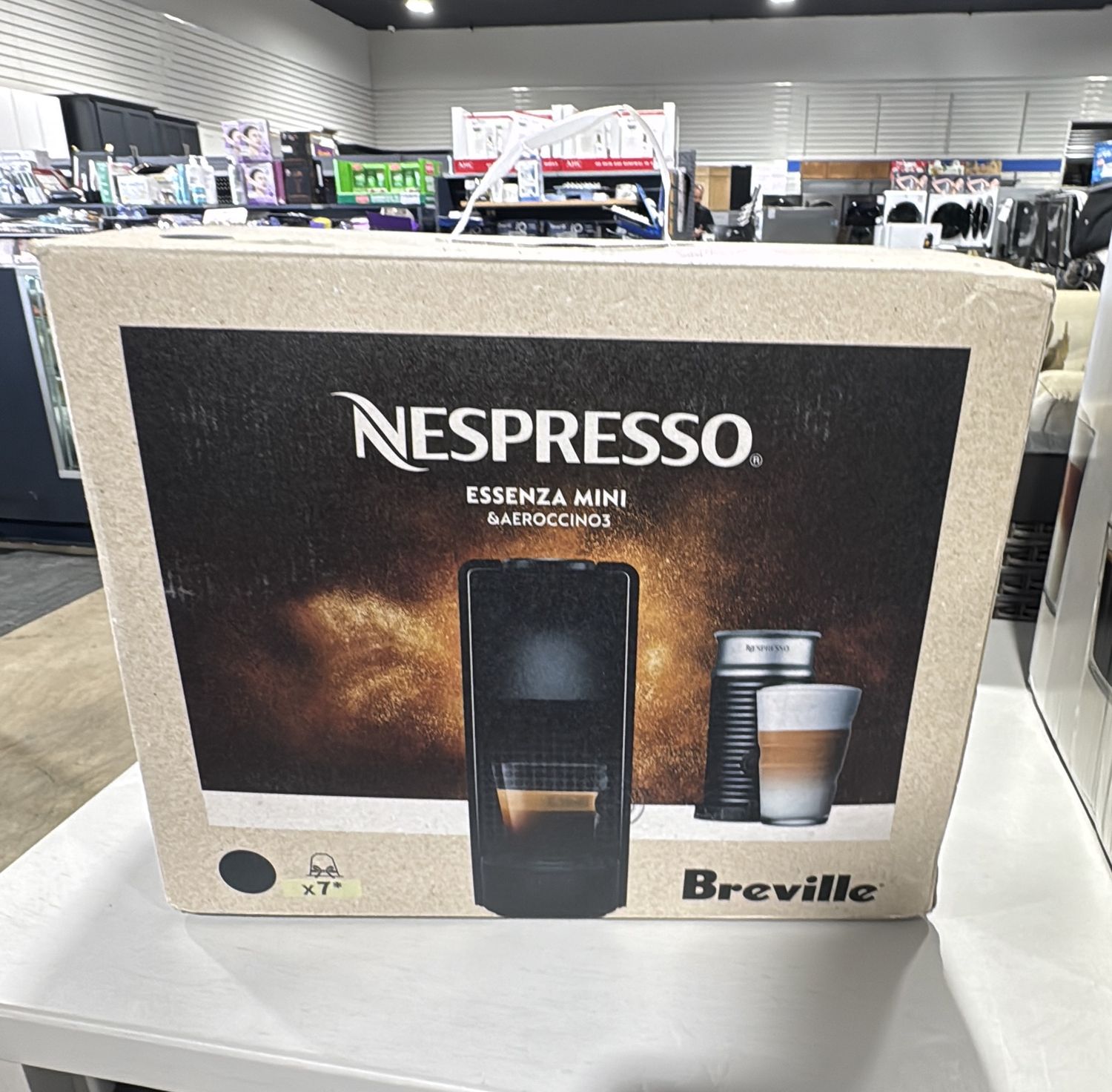 Nespresso Essenza Mini Espresso Machine by Breville, with Aeroccino Milk Frother Item 1187445 | Model BEC250BLK1AUC1