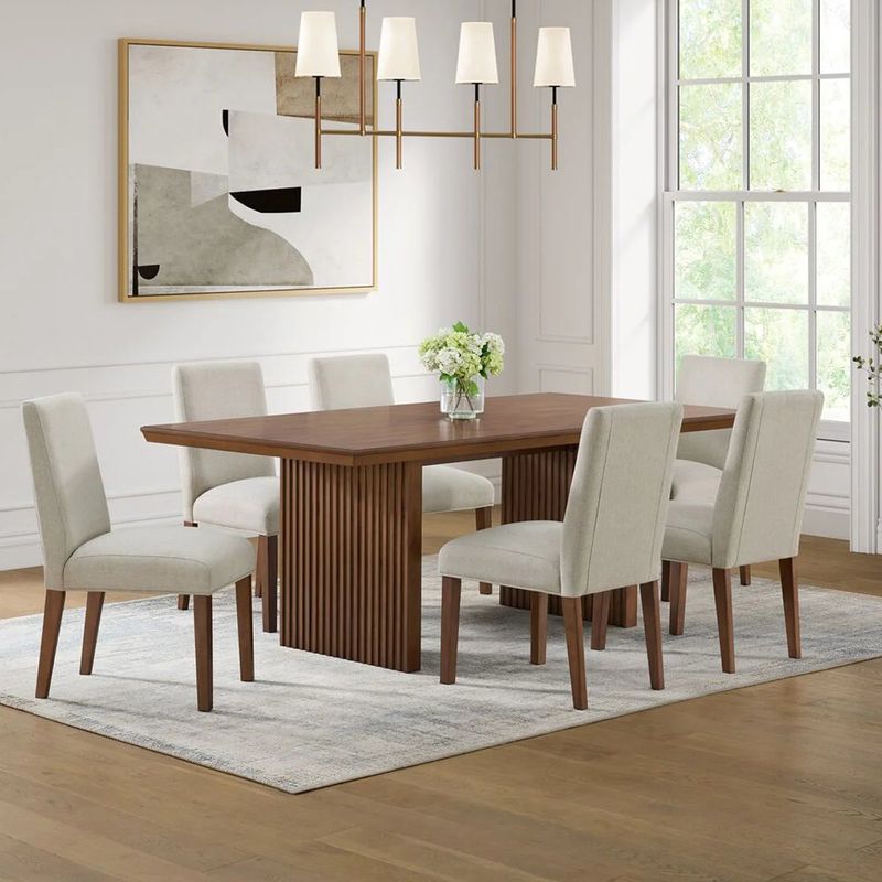 Thomasville Whidbey Dining Table and 6 Chairs Item 1812516