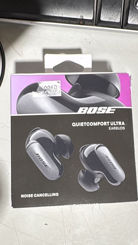Bose QuietComfort Ultra Wireless Noise-Cancelling Earbuds Item 4449949 | Model 882826-0500