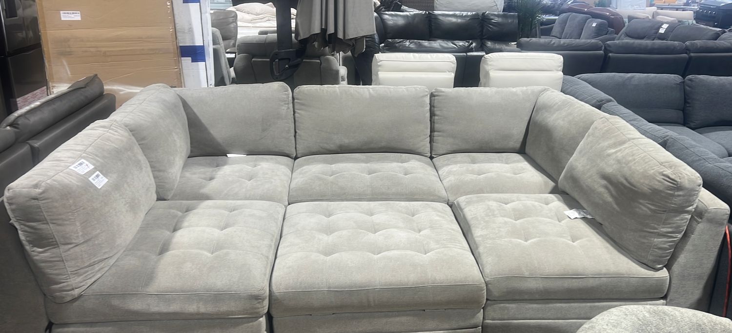 Thomasville Tisdale 6-Piece Fabric Sectional Living Style FY23 Light Gray Item #1644989