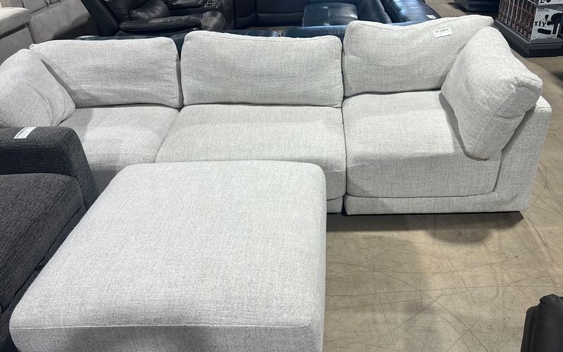 Dayna 4-piece Fabric Modular Sectional Item 1812589*