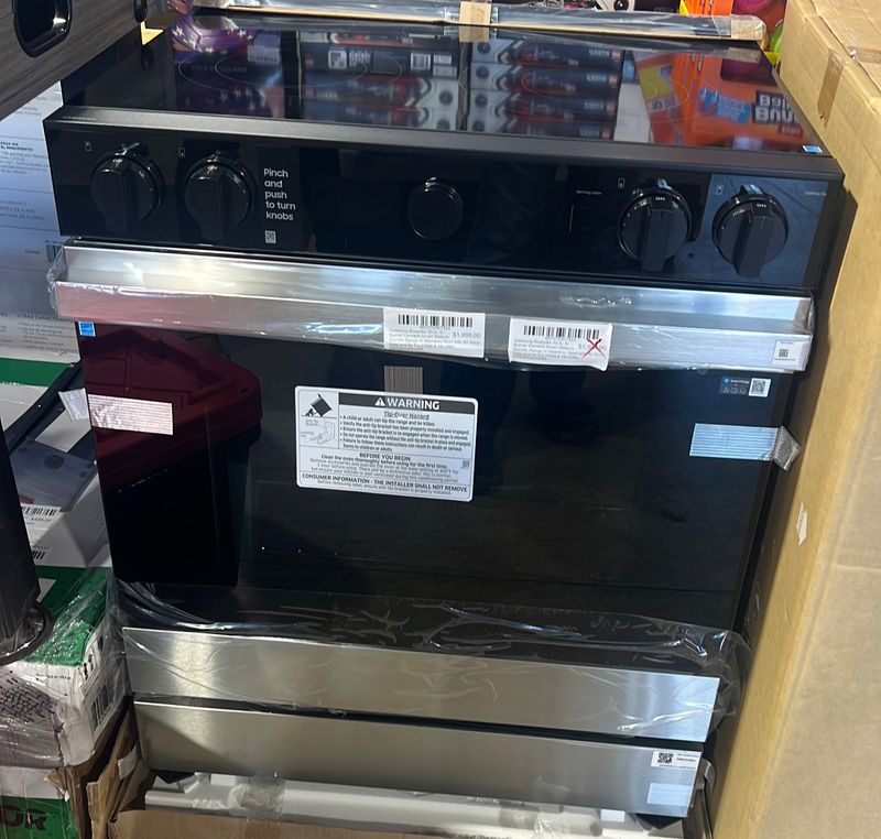 Samsung Bespoke 30 in. 5-Burner Element Smart Slide-In Electric Range in Stainless Steel with Air Sous Vide and Air Fry ITEM #  1813382 NSE6DG8502SR