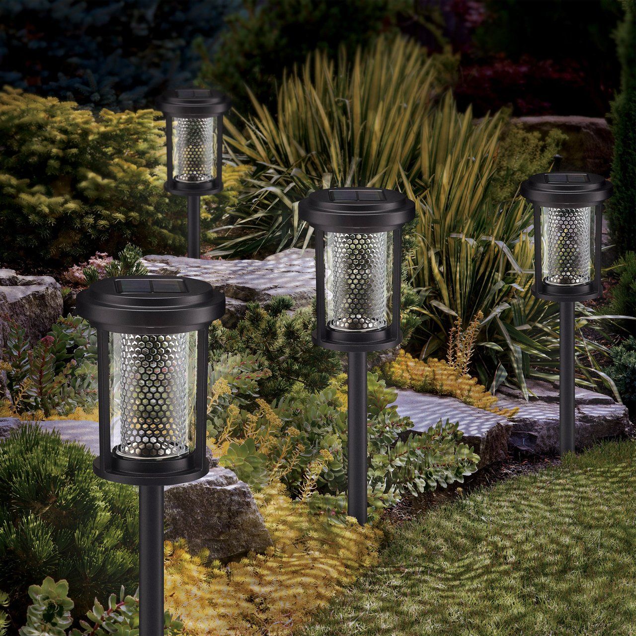 GTX Solar LED Pathway Lights, 4-Pack Item #2323033