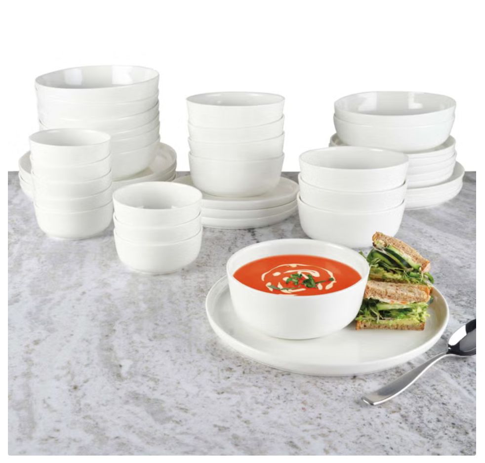 Mikasa Samantha 40-piece Bone China Dinnerware Set Item 1831657 | Model 5320534