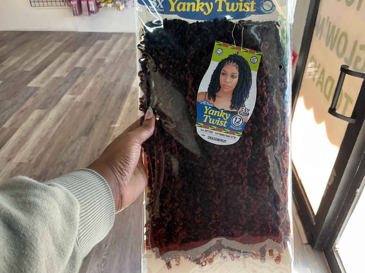 Alitress 12” Yanky Twist 3x, Color: Dragonfruit