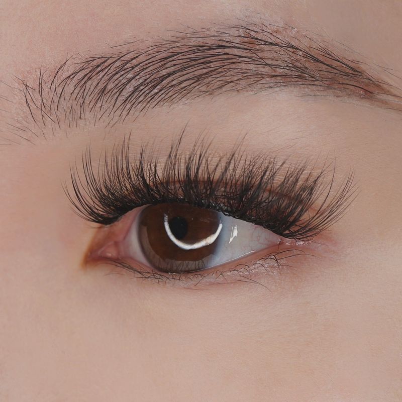 IBL06 GHOSTED Invisible Band Fabulashes 3D Faux Mink Lashes