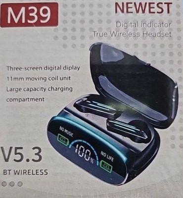 Large digital display screen light touch wood grain Bluetooth headset Bluetooth