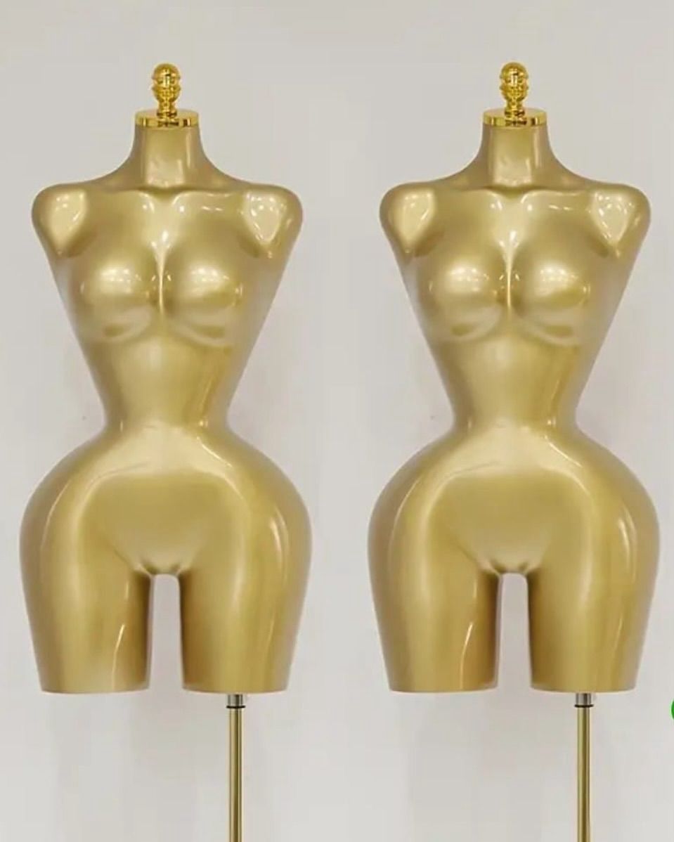 Two Set Mannequin