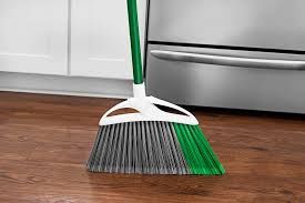 LIBMAN XL Indoor/Outdoor Angle Broom
