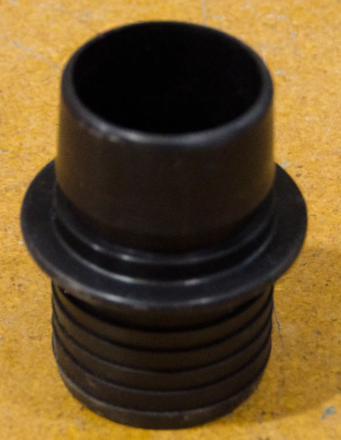 AH213 Flash Cuff 2" Male x 2.5 (Barb 2.5" to 2" ADAPT)(1660-2815)