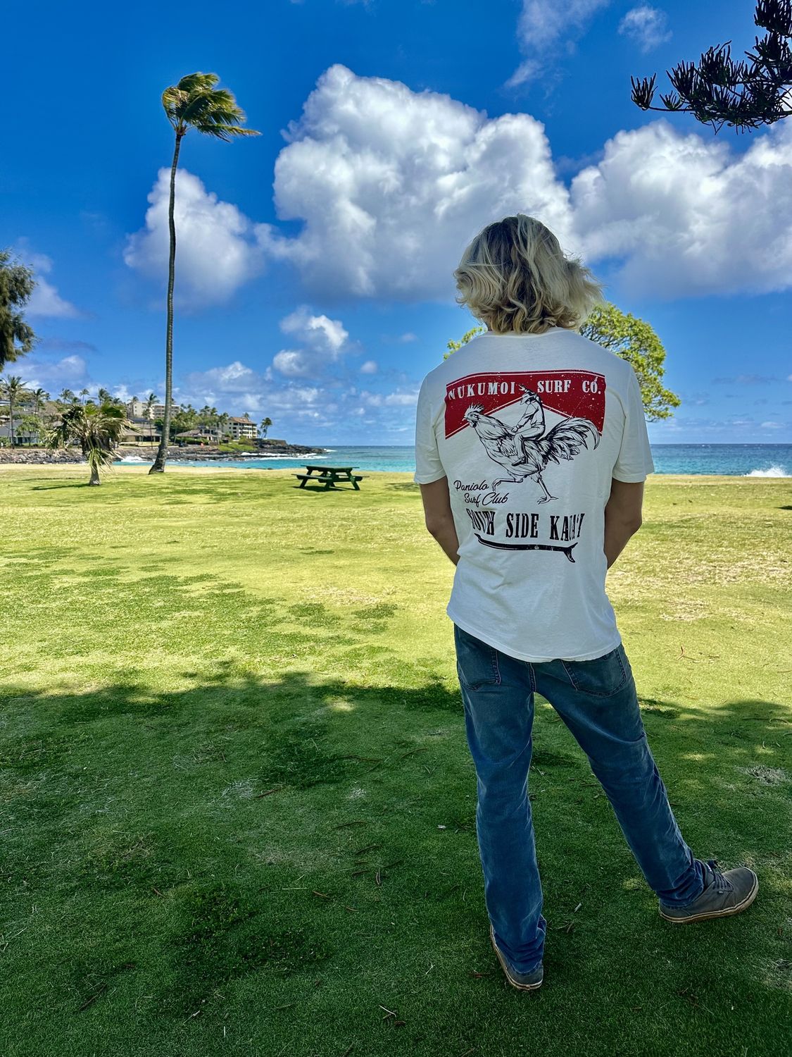 NUKUMOI PANIOLO SURF TEE, Colour: IVORY, Size/Color: SM