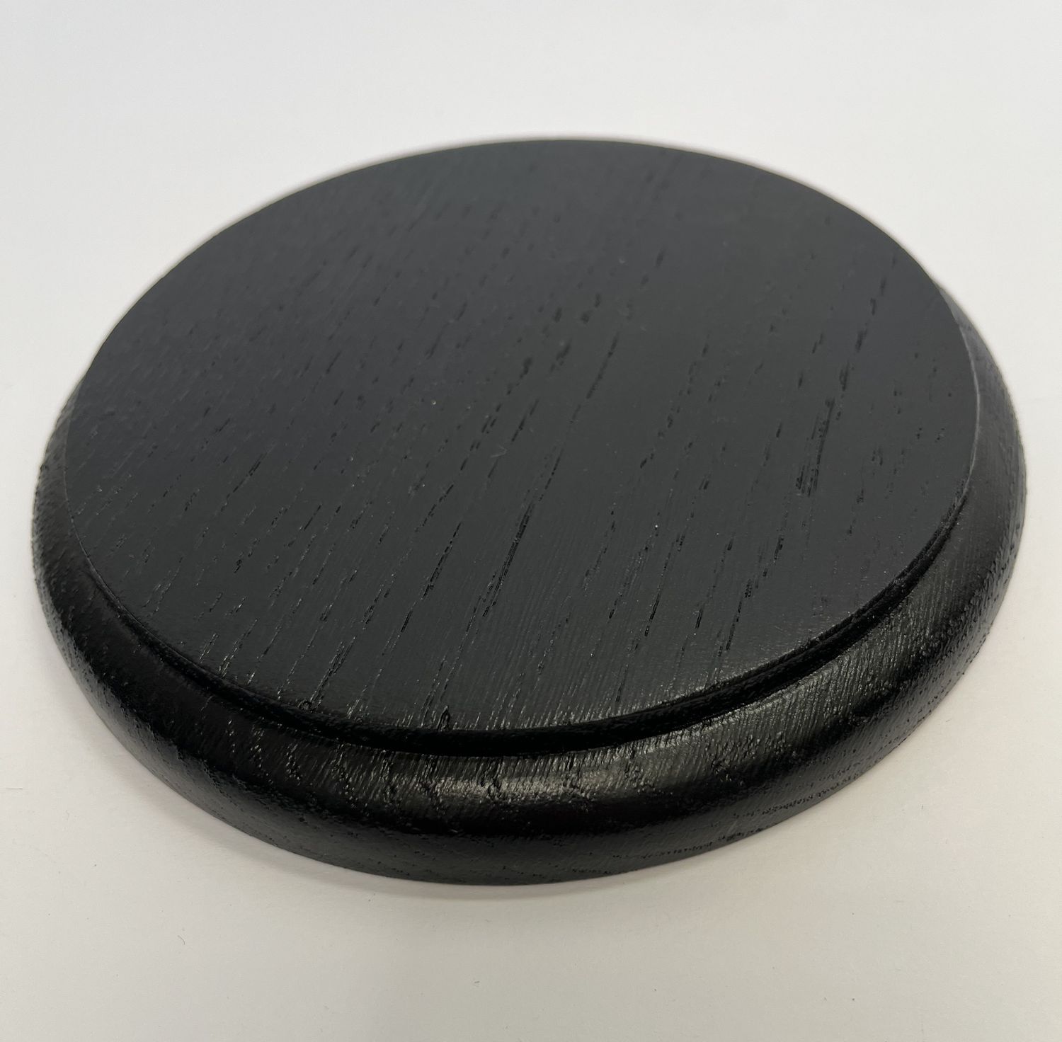 Okrągła podstawka dębowa | Czarny| Frez zaokrąglony