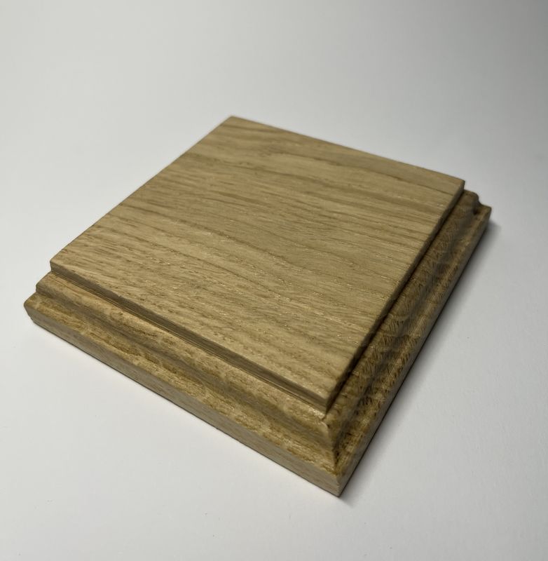 Kwadratowa podstawka dębowa - S | Natural | Frez klasyczny