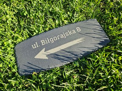 Tabliczka adresowa z łupka naturalnego z grawerem