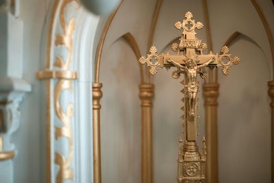 Crosses & Crucifixes - Processional