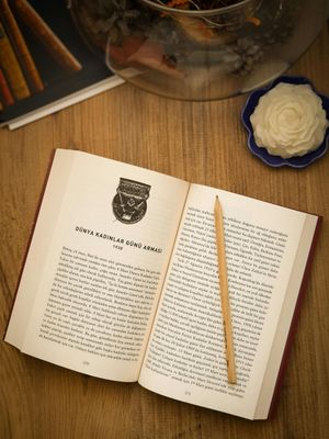 Books - Military & Patriotic