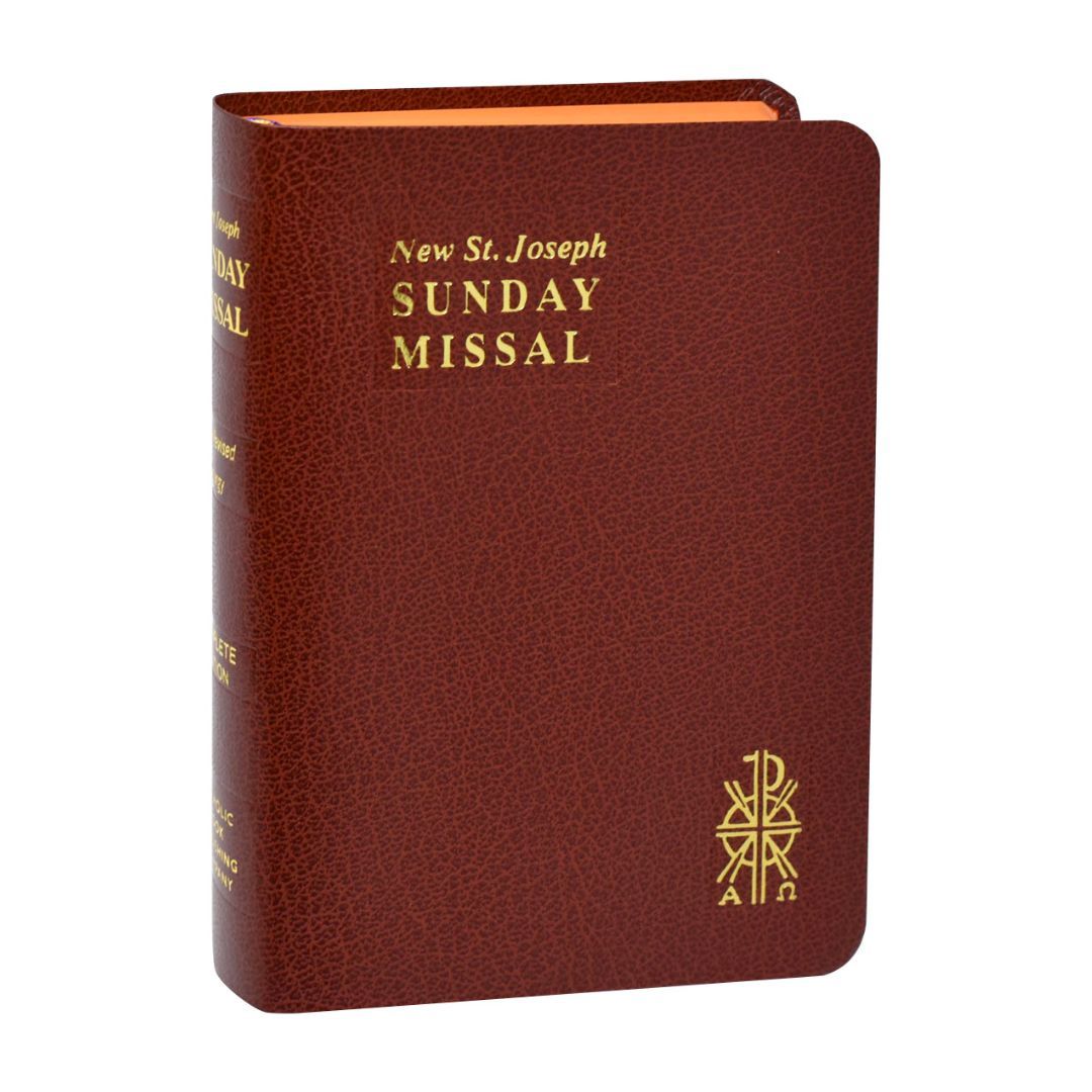 820/10 St. Joseph Sunday Missal in Brown Vinyl Cover #9780899428178