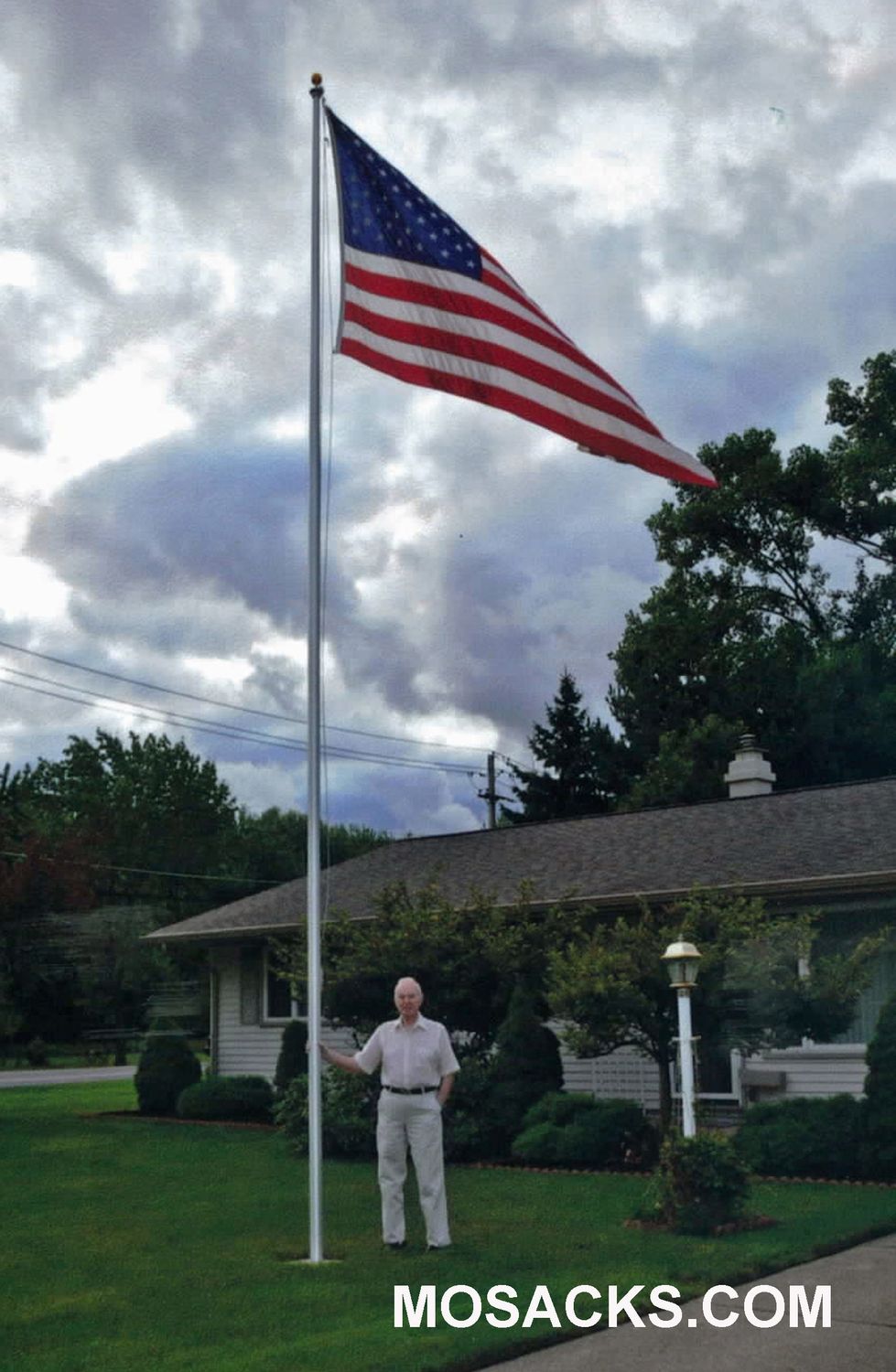 Residential 25' Alum Clear Flagpole, Ext. Halyard