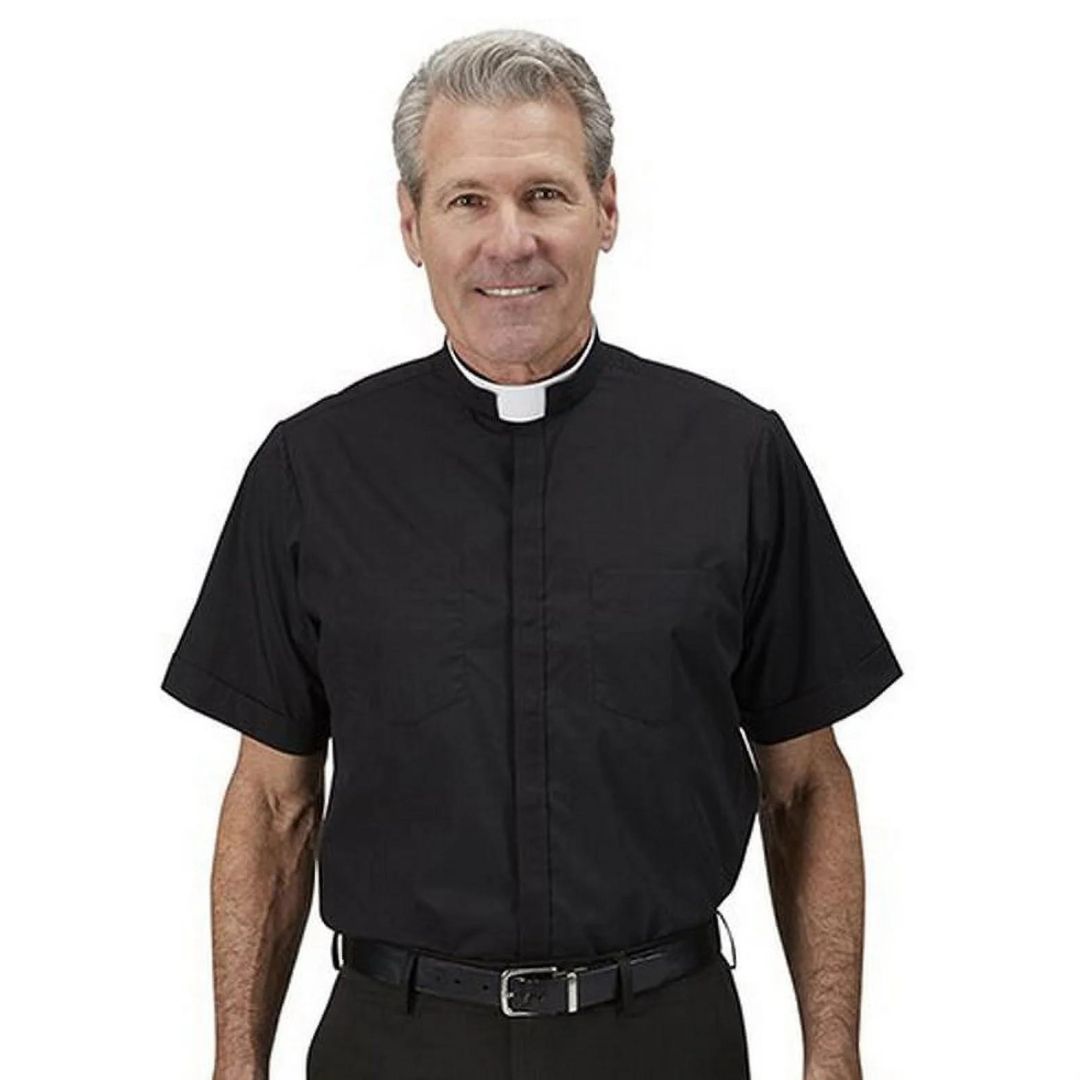 R. J. Toomey Milano Clergy Shirt in Short Sleeve #824 Roman-style Collar
