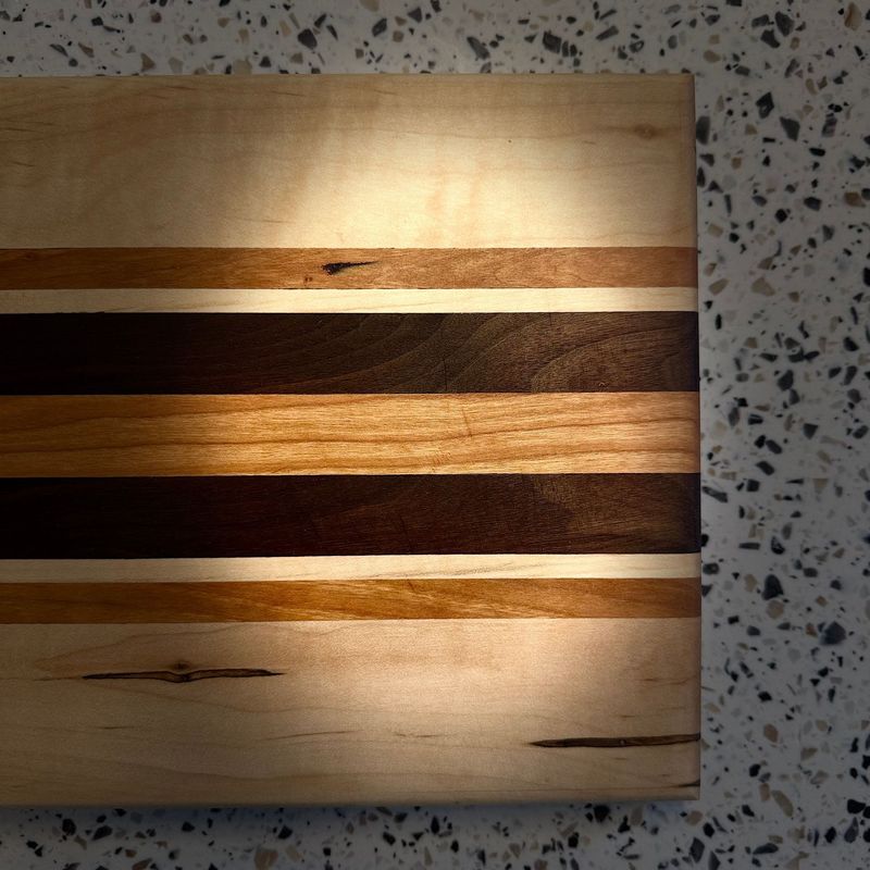 Abrosia | Walnut | Cherry