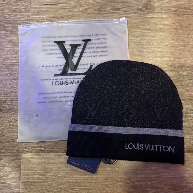 LV BEANIE