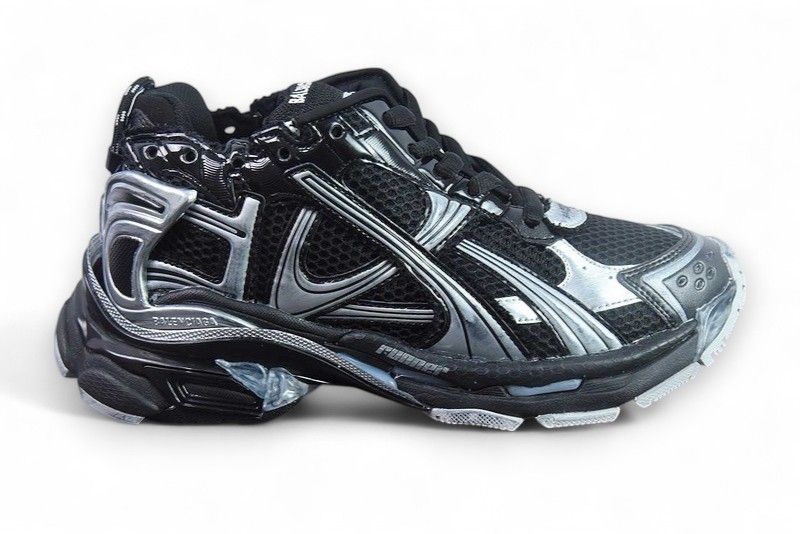 BB RUNNERS - BLACK &amp; SILVER