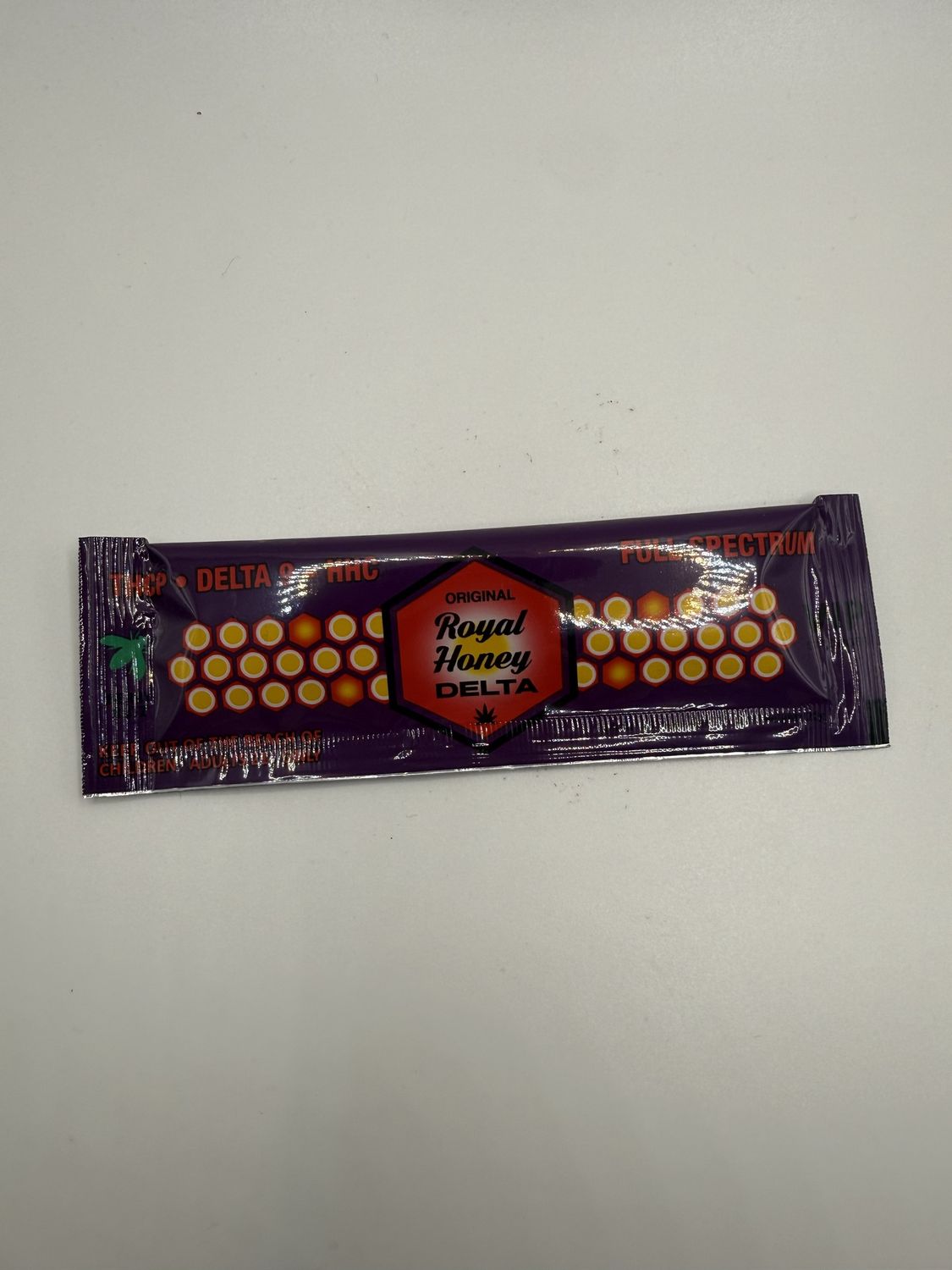 ROYAL HONEY DELTA ROYAL HONEY DELTA, FLAVOR: BERRY RUNTZ