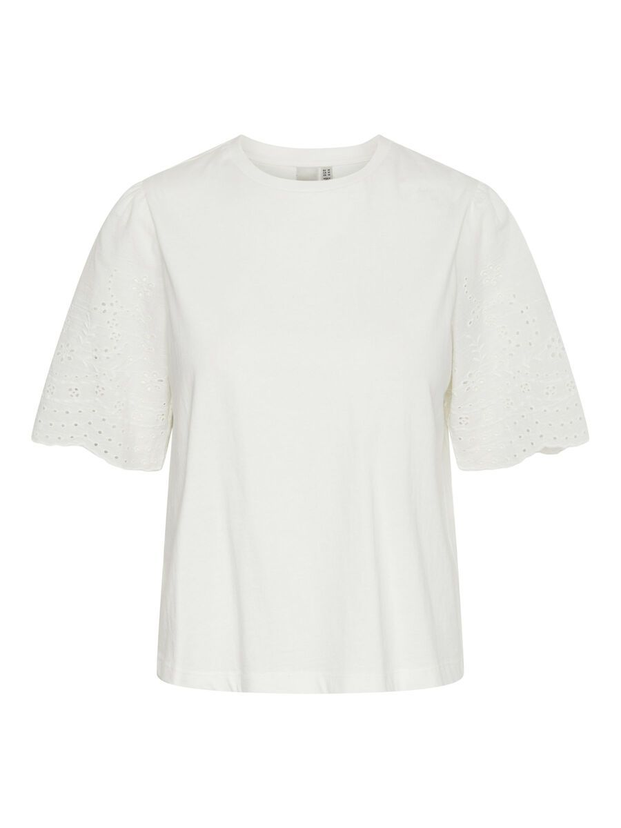 YAS YASLEX SS TOP W. EMB SLEEVES S. NOO: 26033890 Star White