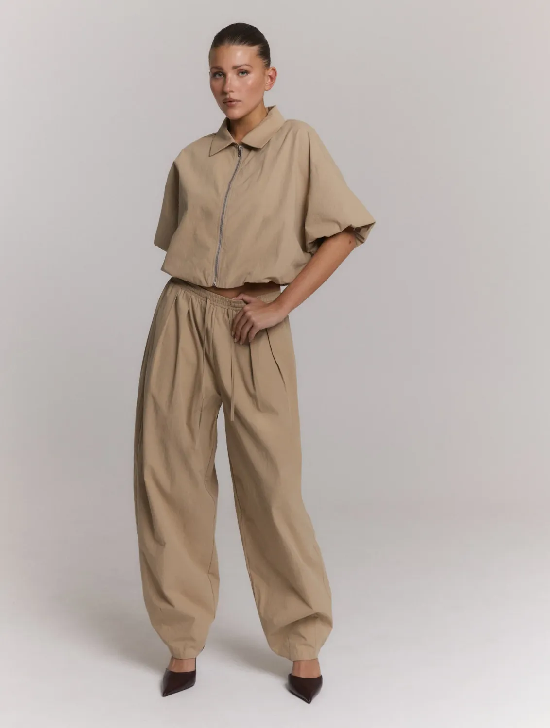 Refined ROOZE PANTS R2608156045 sand