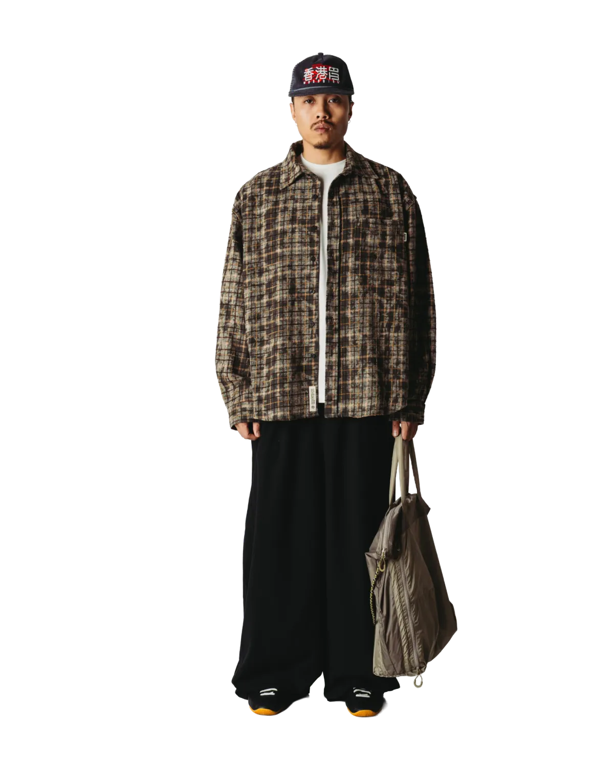 Woodbird Loose fit button-up shirt in checked 2636-709 Honey-Dark Olive Woodbird Loose fit button-up shirt in checked 2636-709 Honey-Dark Olive