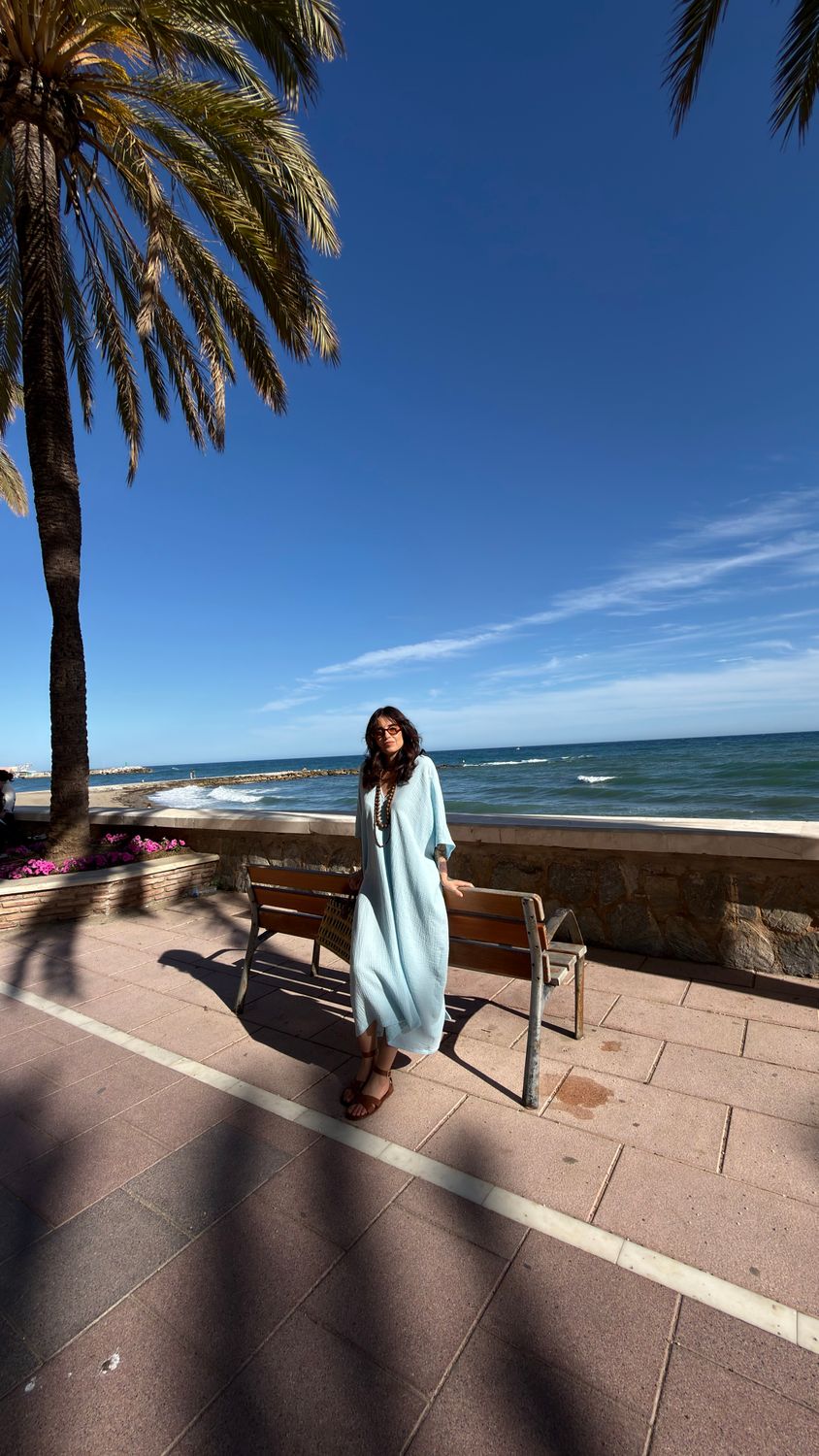 KAFTÁN MARBELLA | Estilo fluido mediterráneo