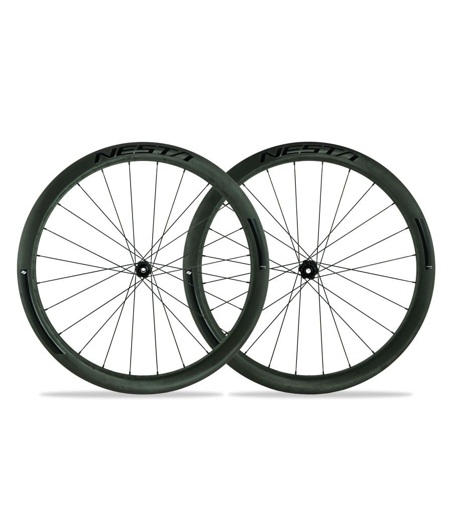 Nesta Viarum 4.5 Gravel DT Swiss 350 wielen zwart stickers xdr body