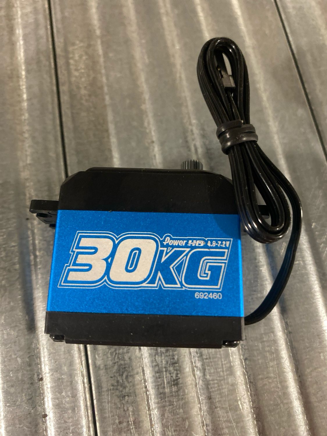 Powerhd servo 30kg waterproof