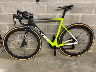 Elves vanyar pro 53 sram rival axs