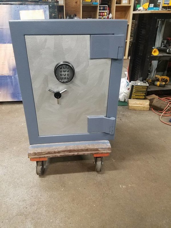 Heavy duty burglary fire safe