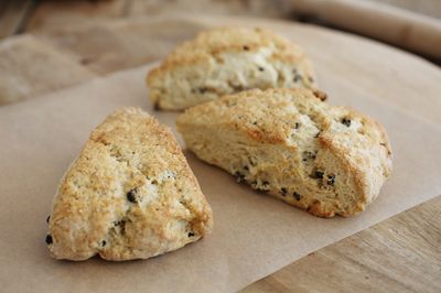 Currant scone qty 3