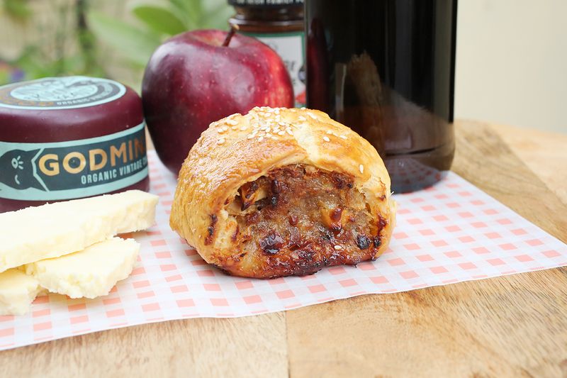 Ploughman's sausage roll qty 5