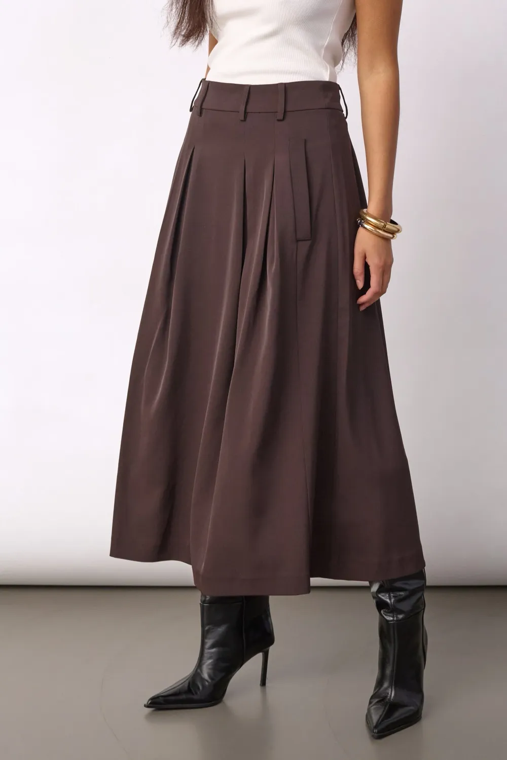 AliniCC Anya Pleat Skirt- Dark Brown