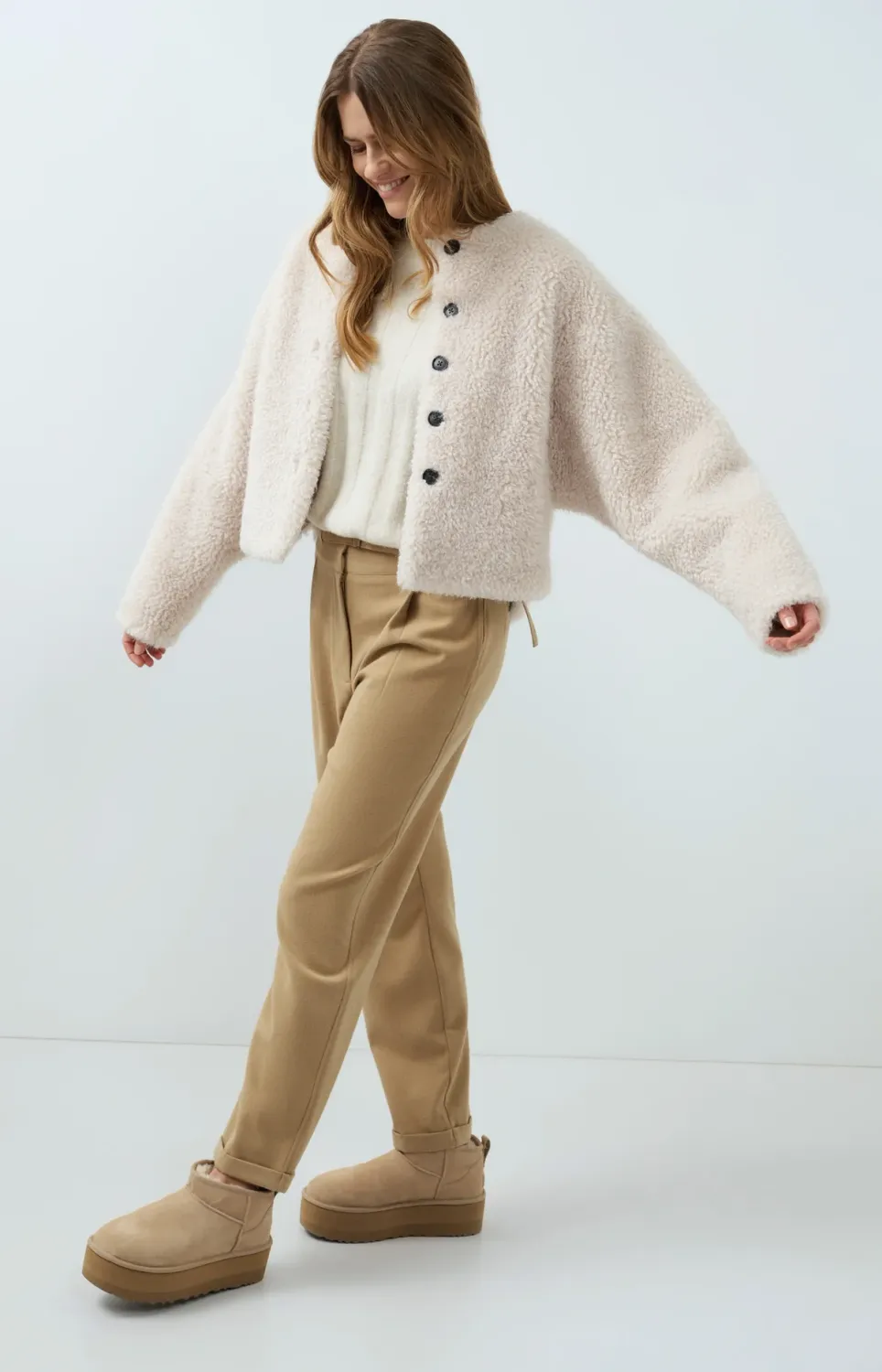 High-Waist Trousers with Belt Detail - Cornstalk Brown Melange