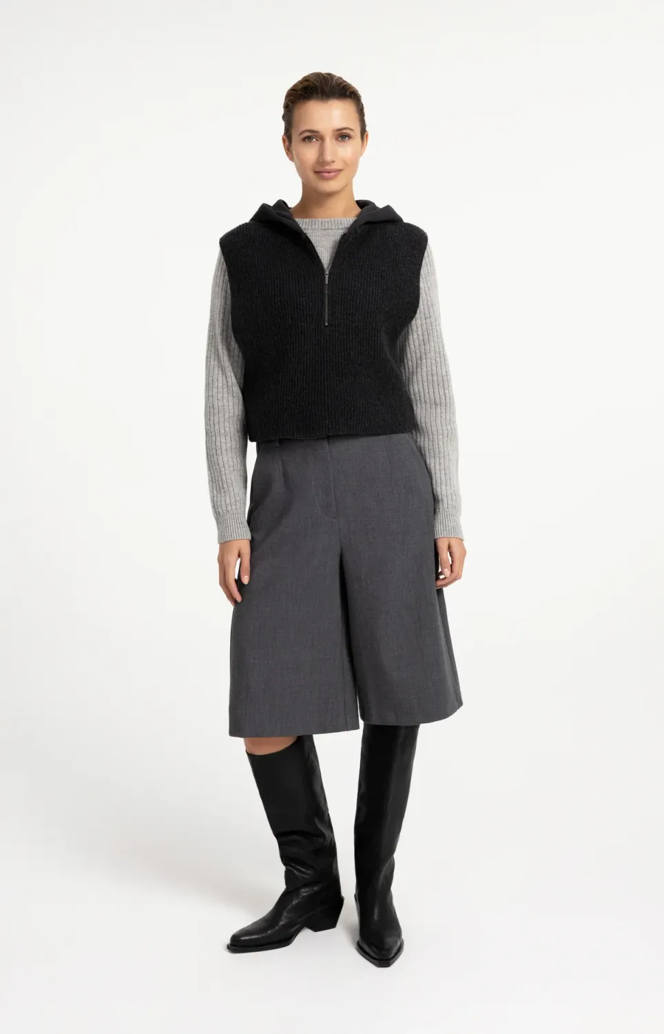 Sleeveless Knitted Top with Jersey Hood - Hole Black