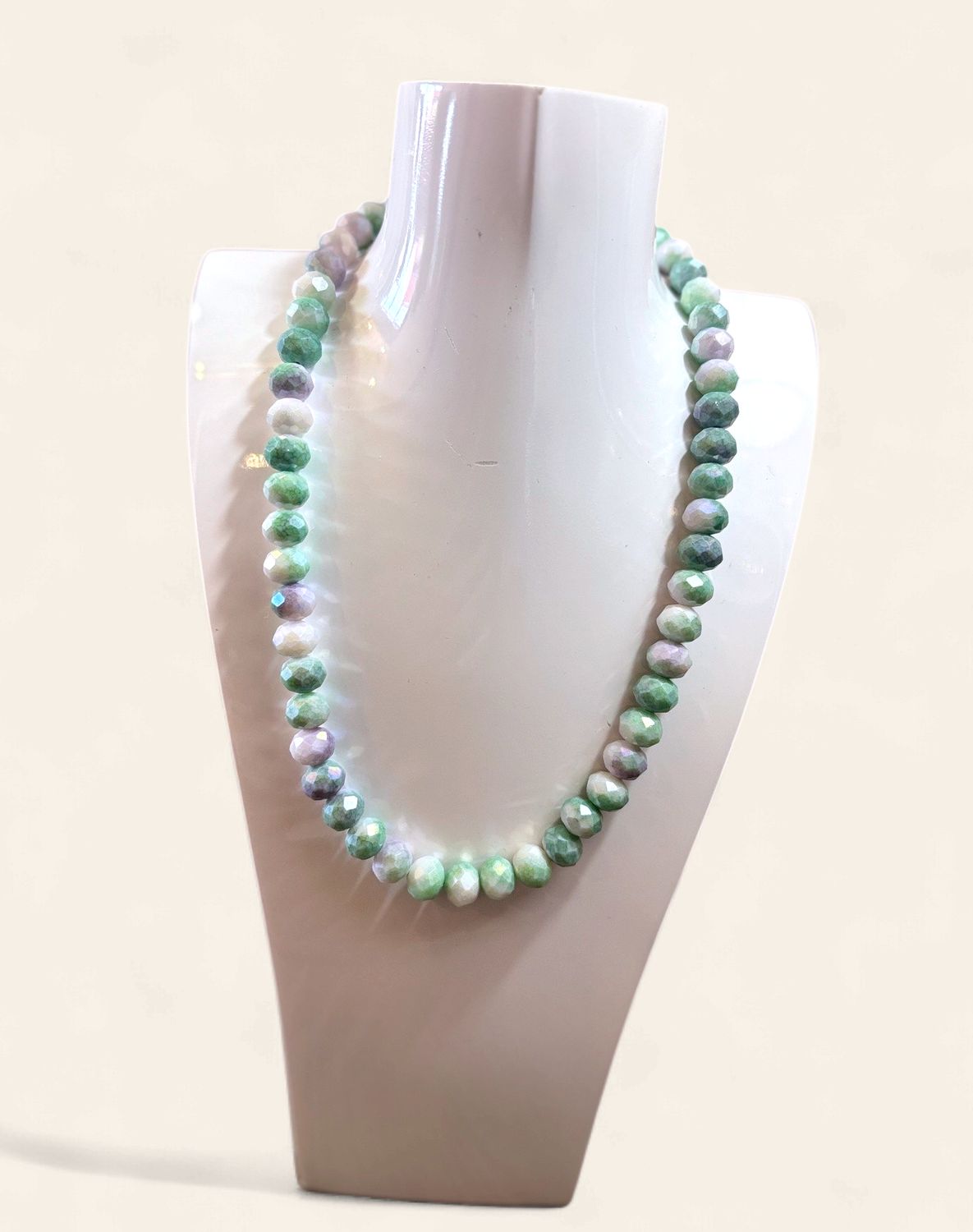 Willow-Faceted Jadeite Neckace