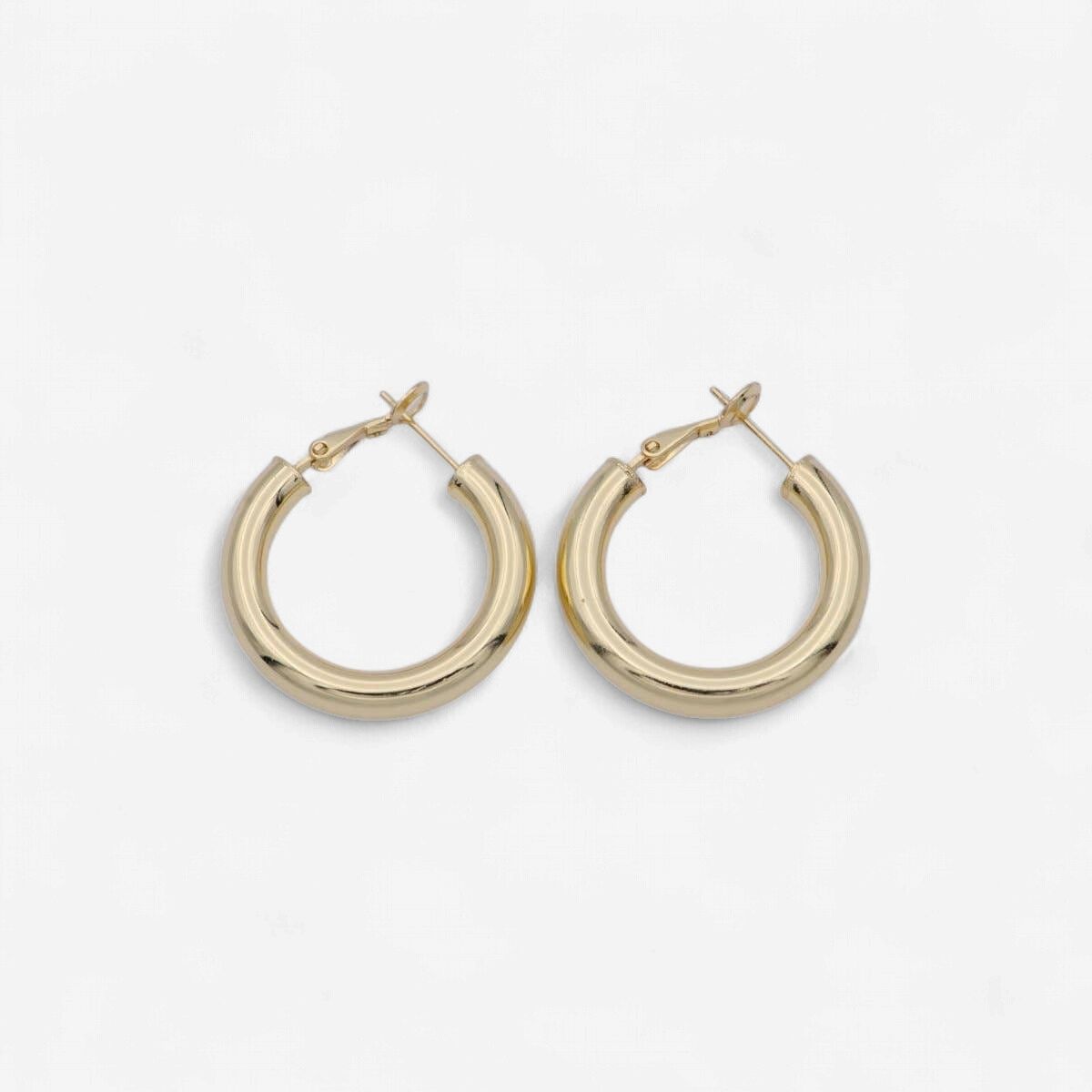 Amara Hoop