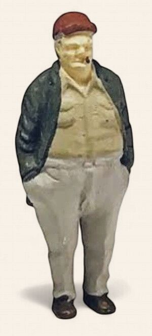 A1103 - Standing Fat Man