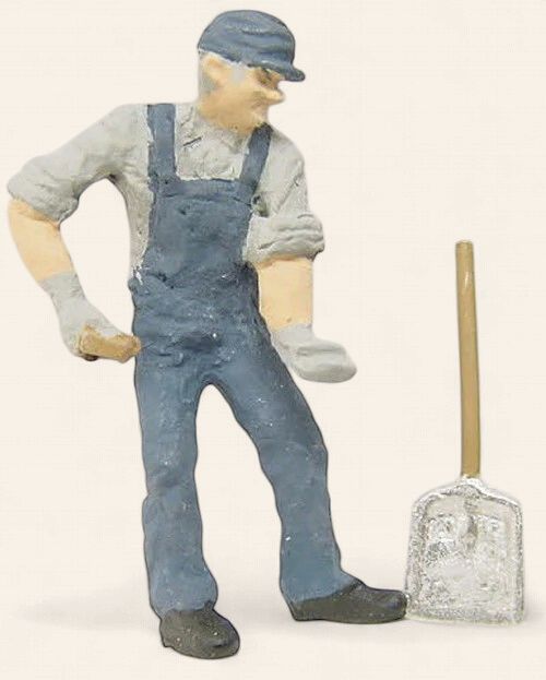 A1197 - Man with Shovel