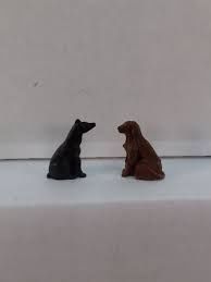 a1132 - 2 Sitting Dogs