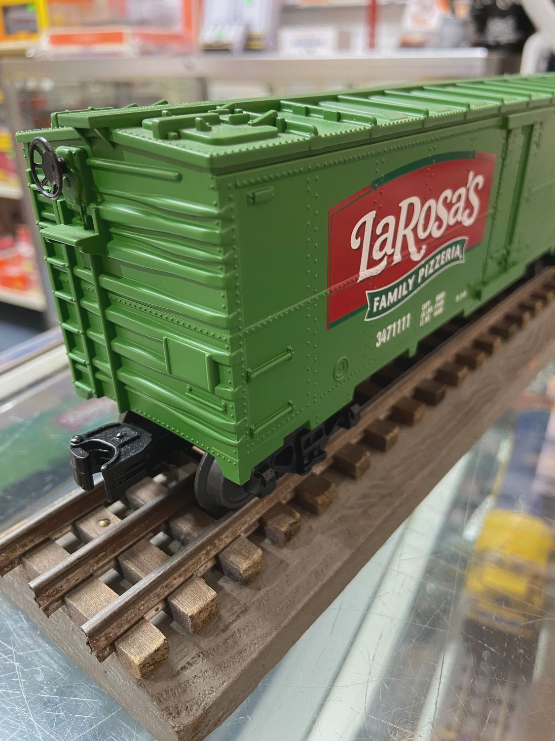 30-78237 - LaRosa’s Pizzeria Modern  Reefer Car #3471111