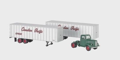 42233 - CANADIAN PACIFIC - GREEN TRUCK CAB &amp; 2 PIGGYBACK TRAILERS (HO)