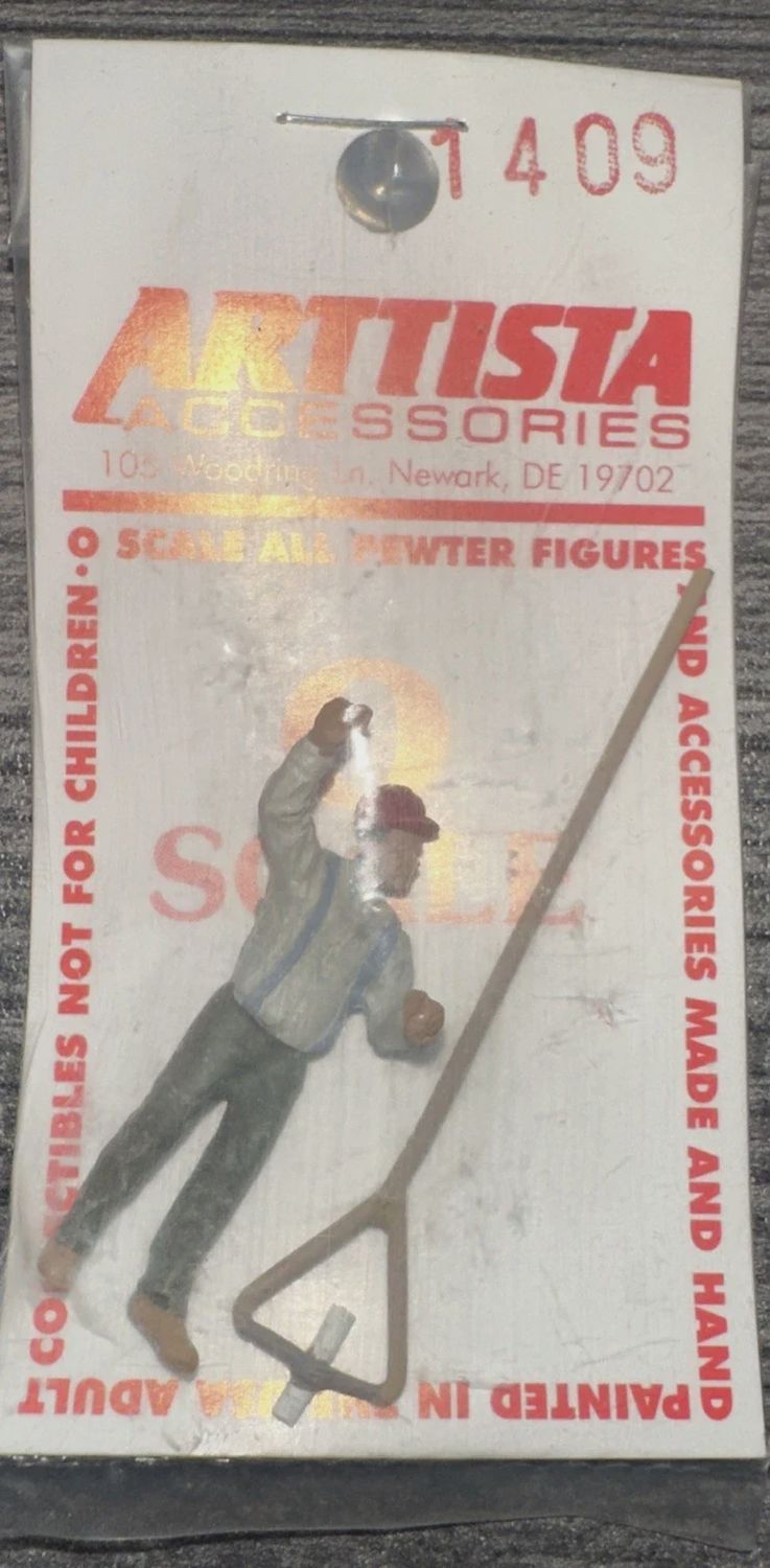 A1409 - Man Holding Up Orders