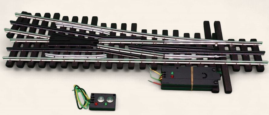 R100M - REGULAR 11 Degree Right Hand Switch with DZ-1000